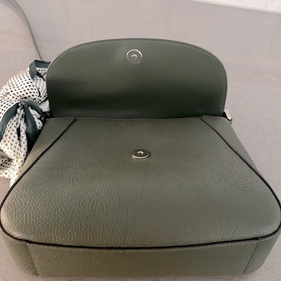 Kate Spade ♠️ shoulder bag- NWOT - Picture 2 of 9